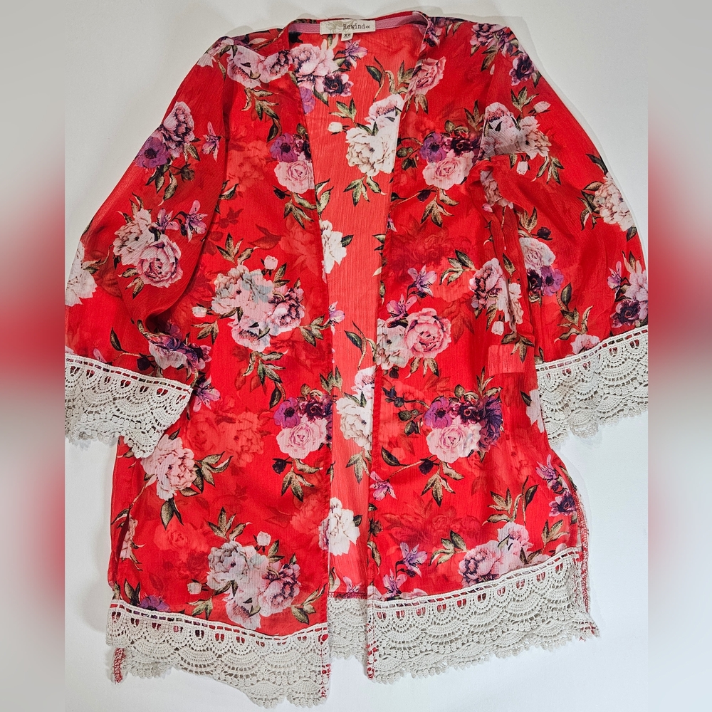 Rewind Kimono‎ Style Cover Up Womens Size XS Red Floral Boho Fringe Crochet Lace